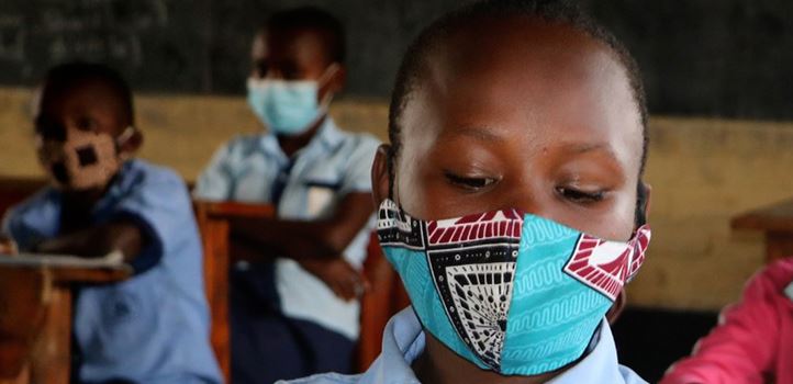 edtvoice's tweet photo. The #COVID crisis has tested education systems in unprecedented ways. In this report, we summarise 10 key lessons from the pandemic, which should be used to inform planning for the long-term reconstruction and recovery of education systems
https://t.co/rXuXC1moQv #learningrenewed https://t.co/nsupviEtQZ
