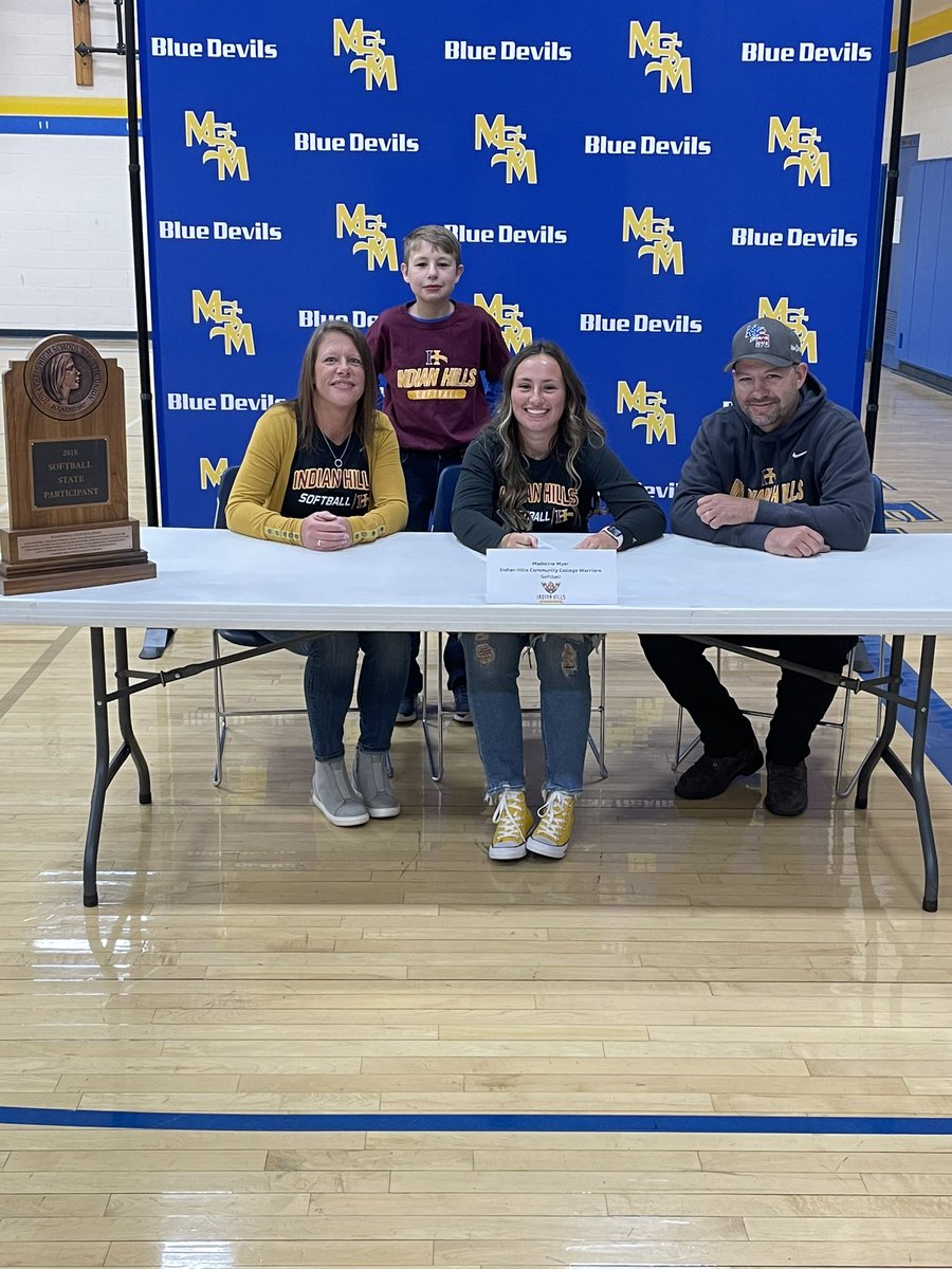 MSTM_BlueDevils's tweet photo. Congratulations to Madeline Myer as she commits to continuing her academic and softball careers at Indian Hills Community College! @IHCCAthletics @WarriorSoftball #GoBlueDevils https://t.co/cW3VhpIOg8