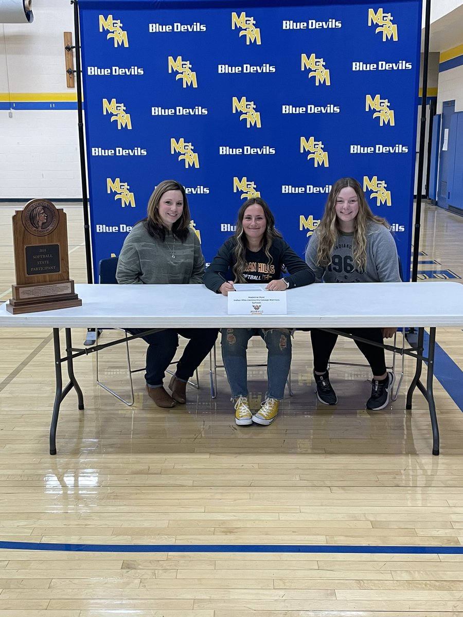 MSTM_BlueDevils's tweet photo. Congratulations to Madeline Myer as she commits to continuing her academic and softball careers at Indian Hills Community College! @IHCCAthletics @WarriorSoftball #GoBlueDevils https://t.co/cW3VhpIOg8