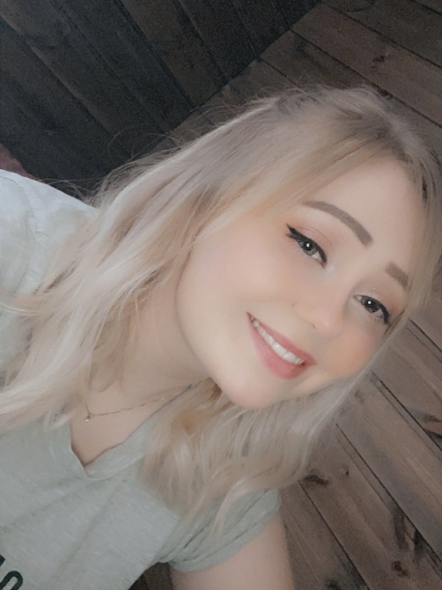 Miss_Ingvalid's tweet image. Was feeling myself today, also I barely take photos smiling - at least with my teeth showing lolol