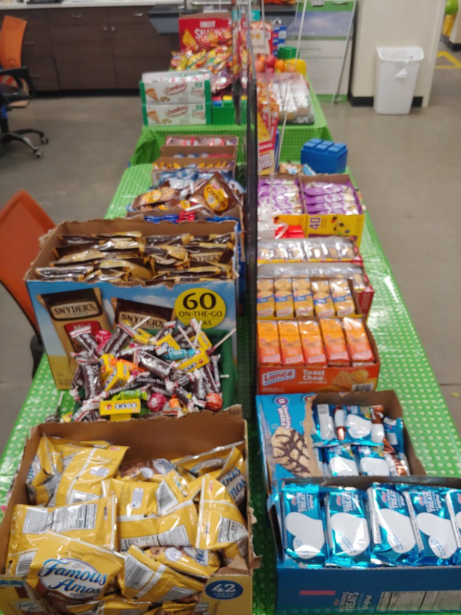 RobertS3819's tweet photo. 3819 Success Sharing snack day!!
#bestbroad @Thd3819V @steviepaulsen @HillardBob https://t.co/GNvpvLDOaN