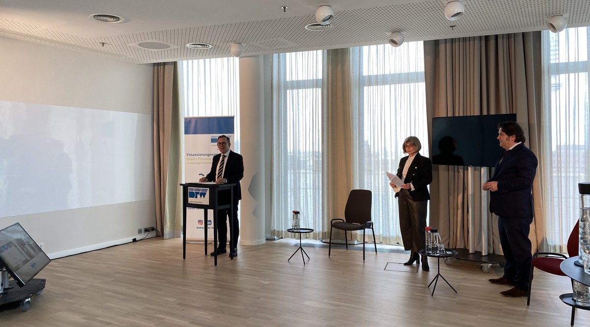 Die online Übertragung zu unserem #finanzierungssymposium hat begonnen. @GSK_Stockmann <a href="/GsfKeich/">Roland Keich, GSF</a>