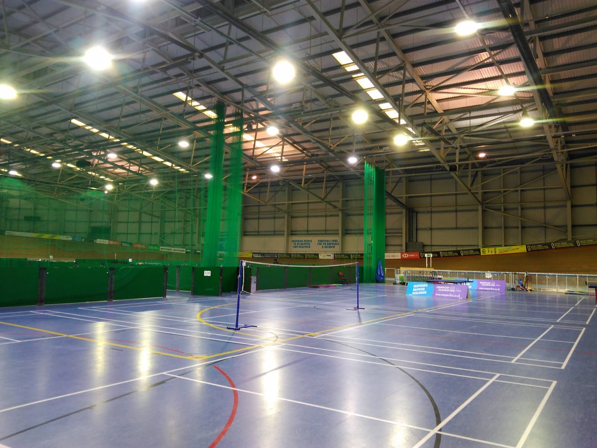 FloodlightingE's tweet photo. The team were on site at Newport Velodrome this week, completing the new lighting for the central courts and training areas.
Now, all lighting is LED with multiple levels to provide improved light quality and are energy efficient 🙌🏻💡
#floodlighting #luxlight #LEDlights https://t.co/iX1oKb37Wu
