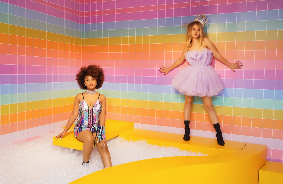 Best Duo!

#sezaidemirer #fashion #sony #a7iii