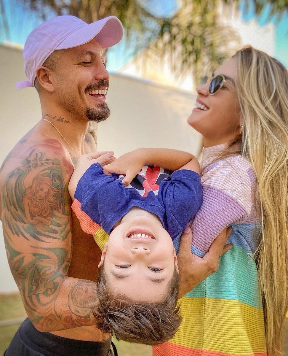 helmermassau's tweet photo. Enaltecendo a família maravilhosa que Aline e Fernando construíram ❤️ https://t.co/eOI3t6VxbA