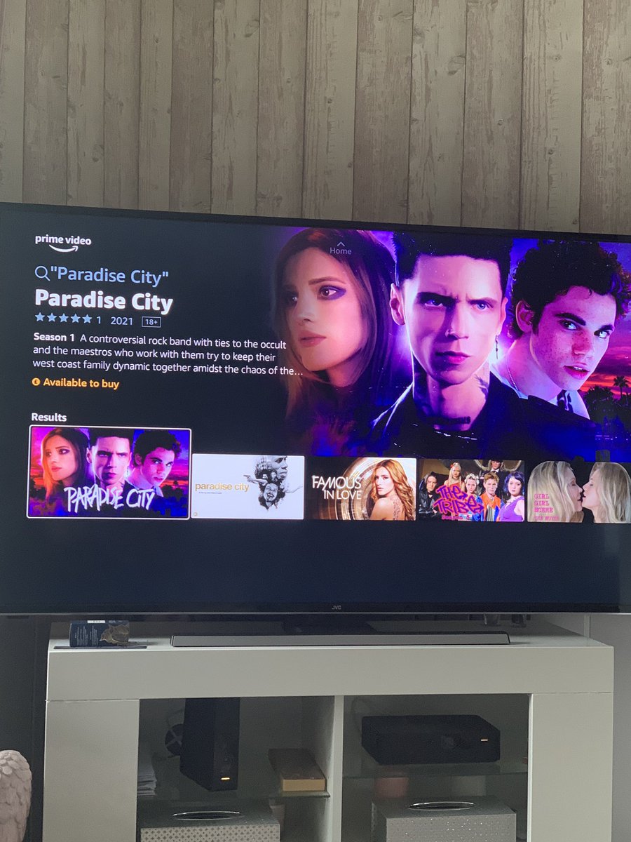 MichelleW1415's tweet photo. @ParadiseCityFC @andyblack VERY VERY HAPPY FINALLY GET TO WATCH THIS X https://t.co/bgPsgtNCBE