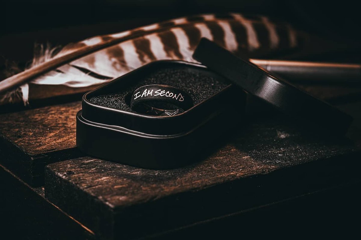 JosiahGabeSmith's tweet photo. I Am Second
So we decided to get some amazing rings from @groovelife and got thier #iamsecond custom style and couldn't be happier. They fit great, are light and breathable. And we love the colors. Also because of our lifestyle the meaning the phrase is empactful. #wearesecond https://t.co/z9G09JYjzO
