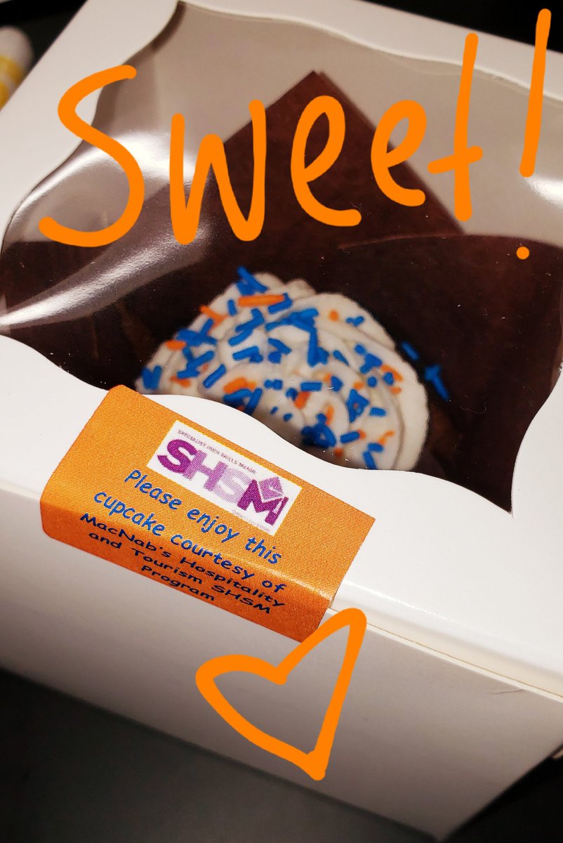 MrsMcComb's tweet photo. @MacNab_HWDSB What a lovely treat today! Thank you to the Hospitality students and the Health and Wellness Team! https://t.co/GOFipPdKhR