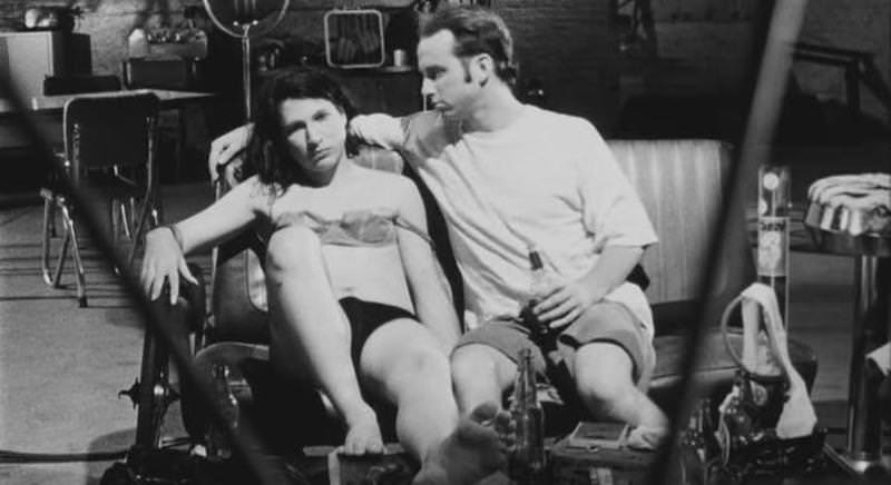 bitchvibrations's tweet photo. surrender dorothy (1998) dir. kevin dinovis https://t.co/vEfoiRBHDn