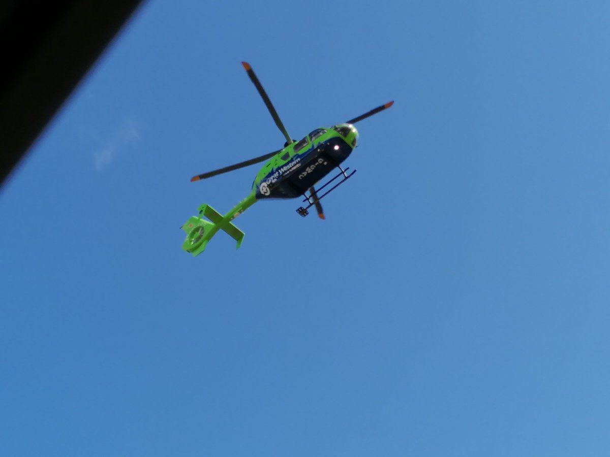 G_Bird30's tweet photo. Thanks for your assistance @MarkKinsella5 @LockyerAndy and Fleur today, much appreciated @GWAAC @swasFT along with @Glosfire #teamwork #jointworking #WorkingTogetherToSaveLives #prehospitalcare https://t.co/izlEwz9b8y