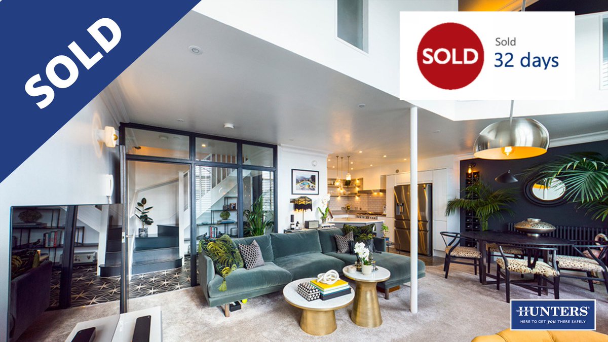 HuntersSoton's tweet photo. And it's gone. This stunning 2 bedroom apartment in Union Castle House sold in 32 days.

Are you thinking of making a move &amp; have 20 minutes to spare? Book in for a free, no obligation, property valuation to find out how much you could sell or let for. 

#sold #propertyvaluation https://t.co/J8sFb2iA3a