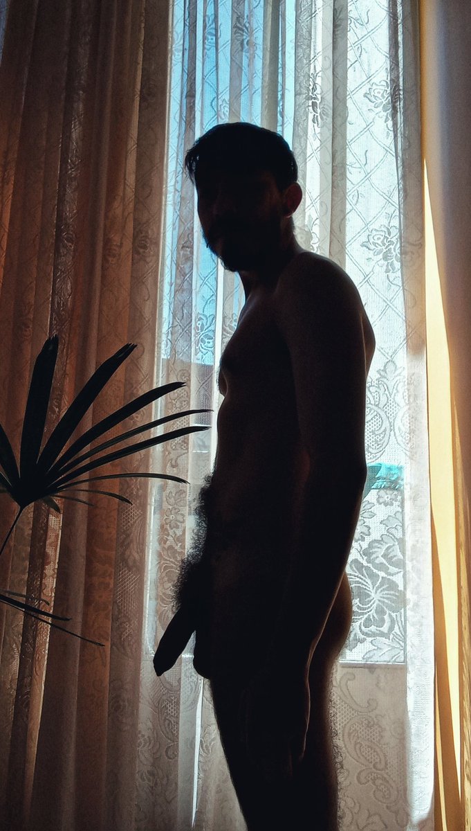 Naturistantric1's tweet photo. Silueta #naturismo #nudismo #vidanu https://t.co/WdGtcLTqXv