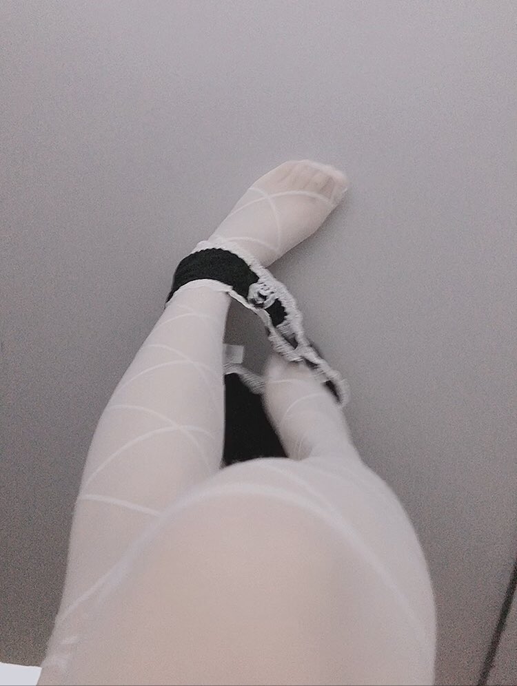 cb_kagami's tweet photo. 兔兔今天聚餐带了一天的跳蛋呐～ #母狗 #露出 #任务布置 #调教 #网调 #公交车 #做爱 #原味 #肉便器 #骚货 #贱货 #欠操 #主人的小母狗 #痴女 #性瘾 #发情 #口交 #多p #处女 #女m #字母圈 #母狗萝莉  #精厕  #性奴  #性幻想 #轮奸 #露出命令 #露出奴 #鸡巴套子 #福利姬 #意淫 #羞辱 #SM  #线上 #肛交 https://t.co/RbkwkQ0Xvy