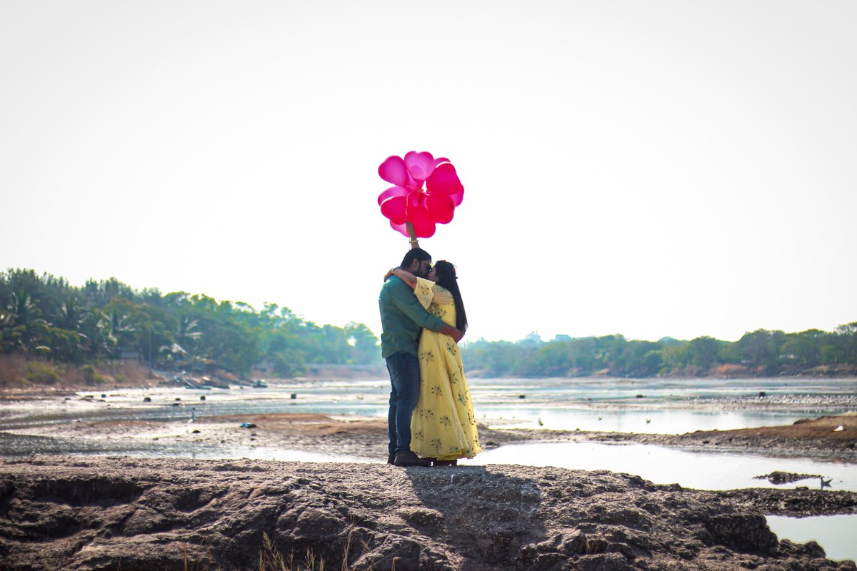 CreativePraksJ's tweet photo. #JUEGANESH - When Two Souls Fall In Love ❣️
.
.
#preweddingphoto #preweddingshoot #bride #mumbaidiaries #everydaymumbai #mymumbai #mumbai_life_line #india #indiaeveryday #nustaharamkhor #indiapictures #mobigrapher #_coi #_ip #colors_of_india #_snap_shot #_lit #teampraksj #praksj https://t.co/yEZPO2jE5f