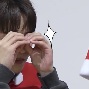 zzangtoluv's tweet photo. 저화질캡쳐크롭 유또 ( •̵̑⌓•̵̑•) https://t.co/qjYESPJpjt