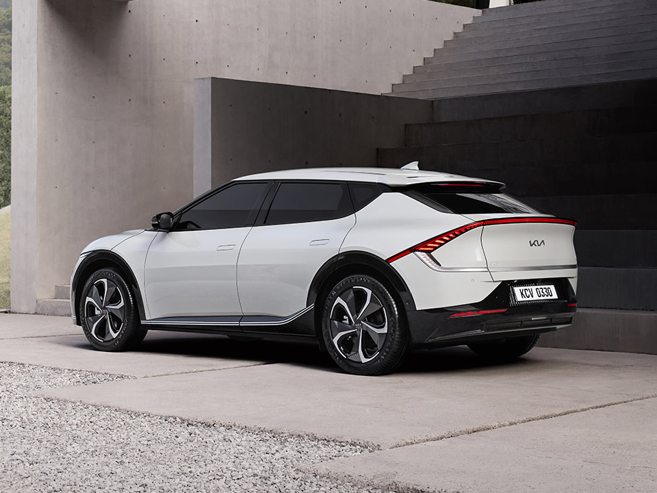 tryevs's tweet image. Beauty from Kia. EV6.  #kiaev6 #ev #tryev #electriccars #ElectricVehicles