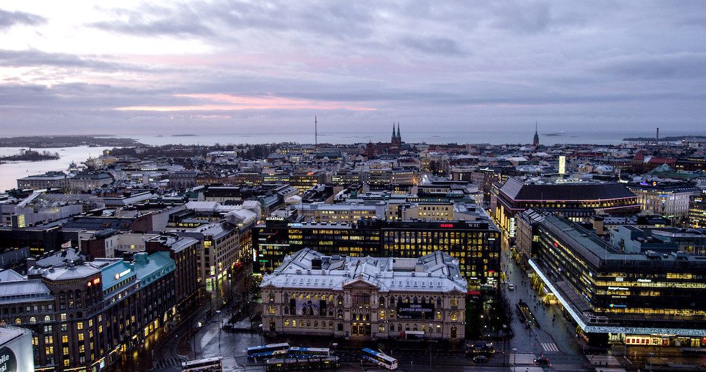Researchers of @AaltoUniversity  in Finland estimate that a minimum of 5,000 wells would be required for the district heating of the city of Helsinki

Full story here: https://t.co/vaC0rQYOzJ

#Finland #Helsinki #heating #capacity #research #geothermal https://t.co/B2kyXx2Cuq