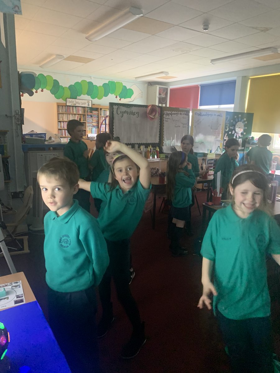 Ysgol Griffith Jones tweet media