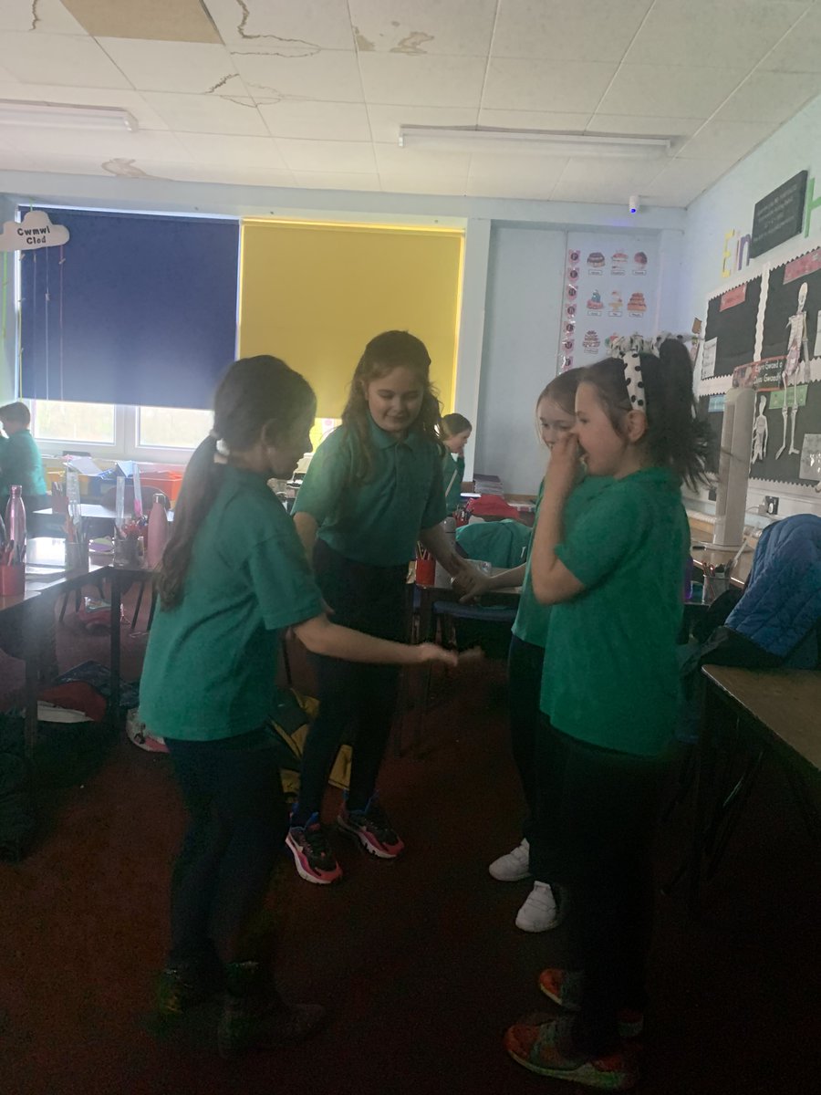 Ysgol Griffith Jones tweet media