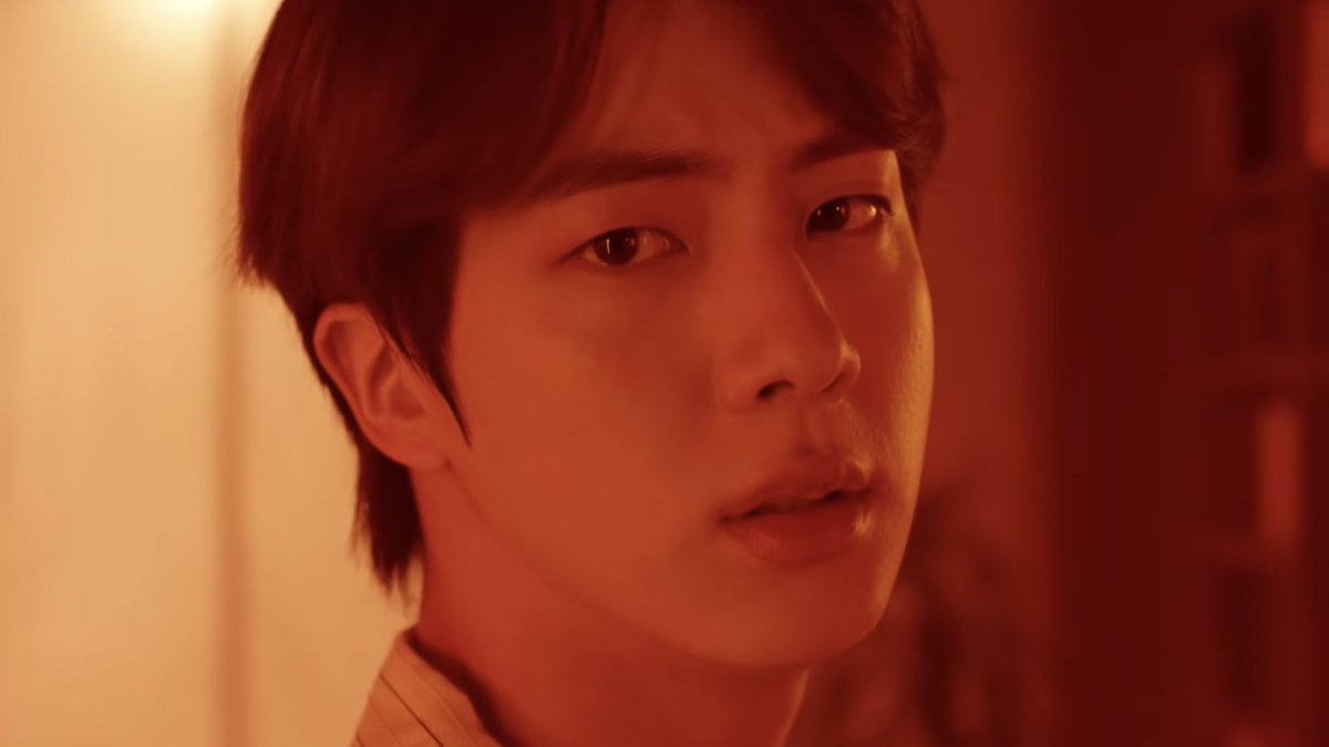 jinnieslamp's tweet photo. Kim Seokjin for Film Out Official Teaser @BTS_twt https://t.co/GYhRxgoO0z