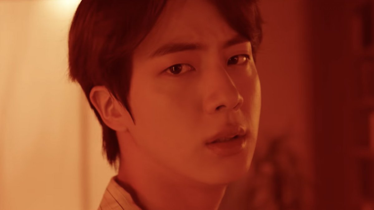 jinnieslamp's tweet photo. Kim Seokjin for Film Out Official Teaser @BTS_twt https://t.co/GYhRxgoO0z