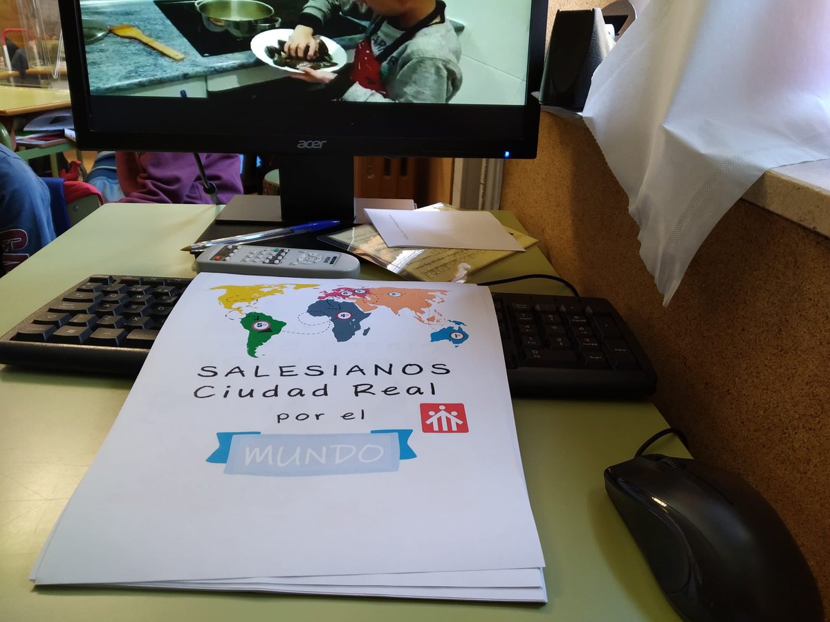 SalesianosCiuRe's tweet photo. Los alumnos de Primaria siguen viajando y conociendo diferentes países del mundo en su proyecto “Salesianos Ciudad Real por el mundo”. Cada curso investiga sobre un continente y se lo explica al resto de sus compañeros.
#MiColeInnova https://t.co/bdUkFULiMG