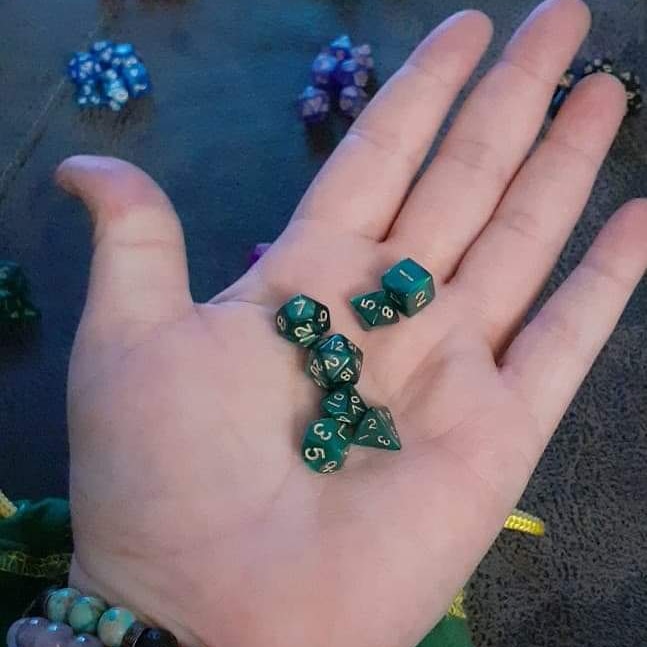 CerinaSummer's tweet photo. They are so small and cute. I love them! #dice #dicegoblin https://t.co/vH0E6VW6y8