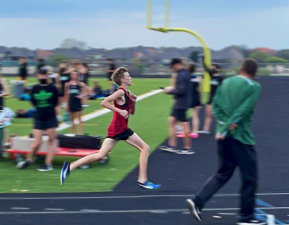 NeeNee_9's tweet photo. I’m so proud of this kid! He just ran his personal best time and broke the 7th grade school record with a 4:59 in the mile! He has worked so hard for this accomplishment over the last year! 💚🏃🏽‍♂️🖤Proud Dad in the green💚 https://t.co/wWHvWkjpzl