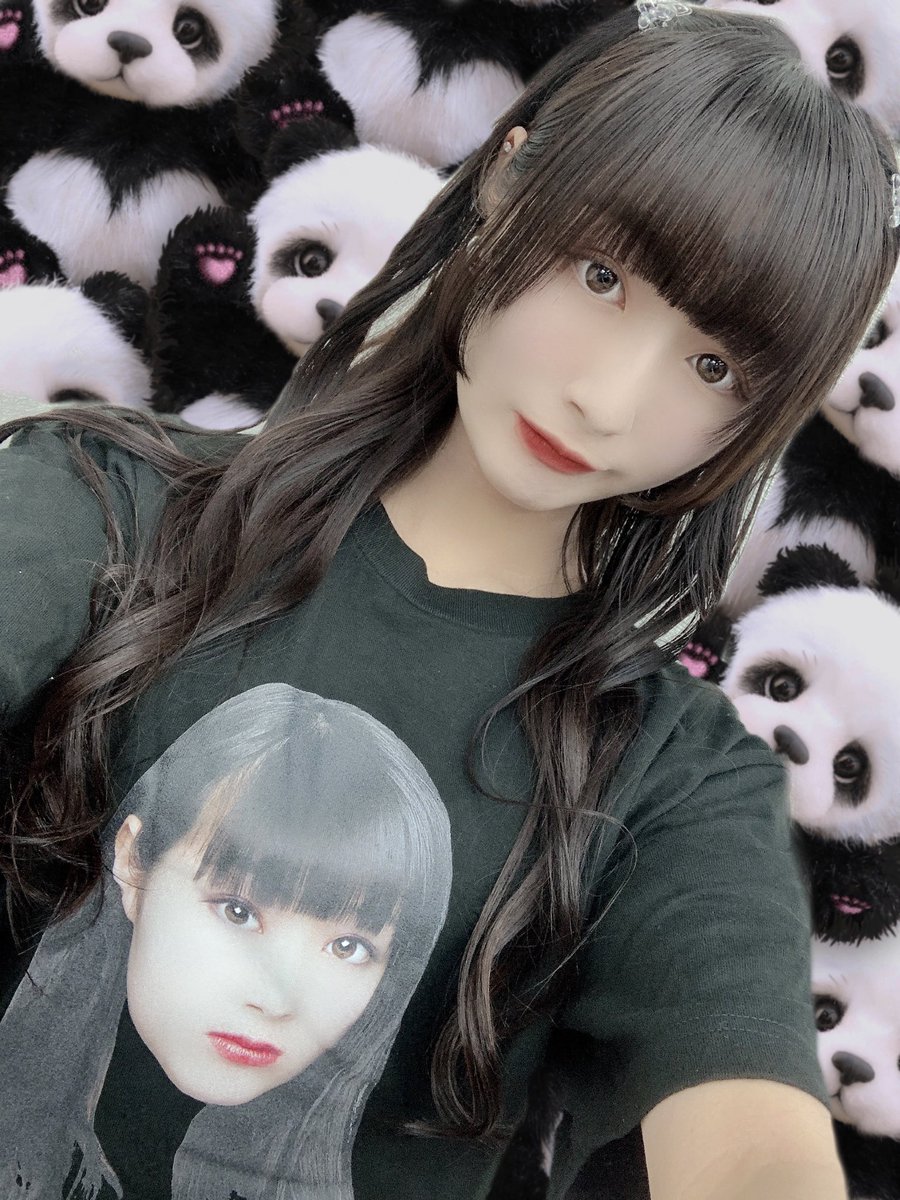 YUMEKA_WACK's tweet photo. 渡辺淳之介さんのアパレルショップにて『MULTiPLE MANiACS SPECiAL WACK SHOP』3月28日〜4月3日に開催されます！
WACK所属アーティストの写真がプリントされた新作A PUBLiCiTY SHOT Tシャツ、ポスター缶バッジなど！！
ユメカの久々のグッズ！🐼
ぜひ手に入れちゃって下さい🙇‍♀️
#neglectadultpatients https://t.co/GpmcfHPh6b