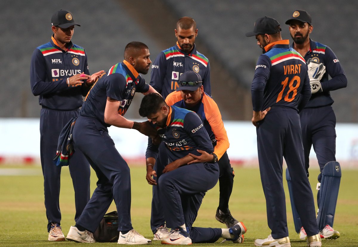 ESPNcricinfo's tweet photo. Massive setback for Shreyas Iyer and Delhi Capitals, the captain will undergo surgery to his left shoulder and is set to miss the entire IPL 2021. https://t.co/22bphyPq38