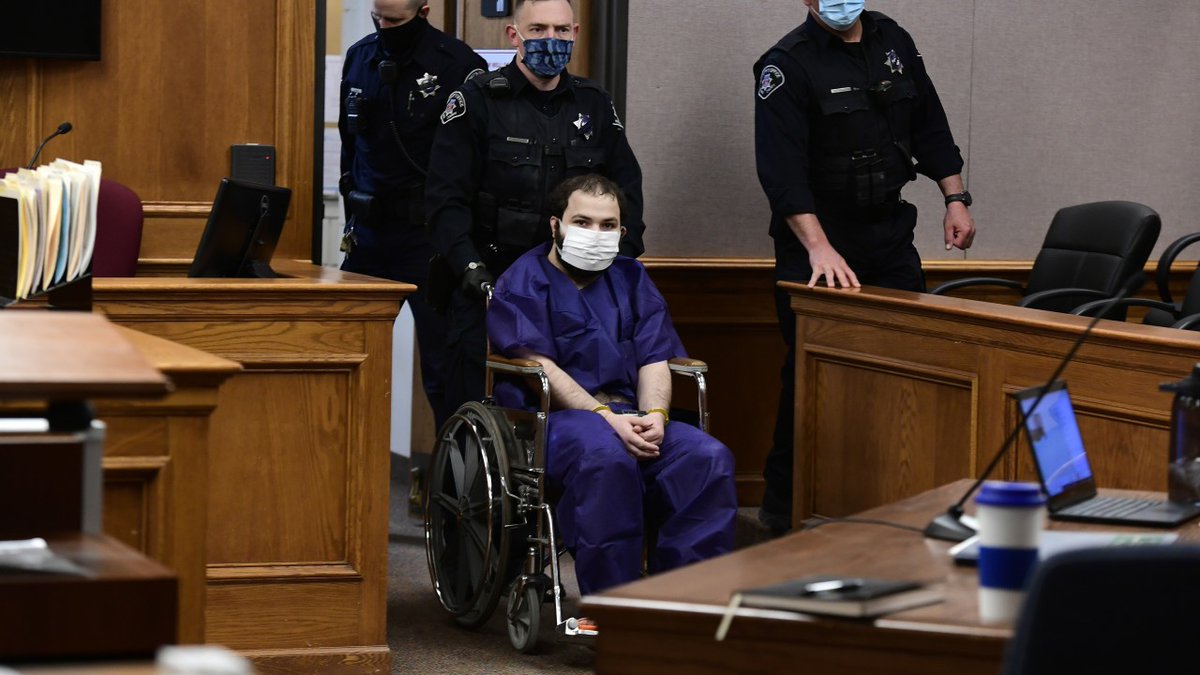 DenverChannel's tweet photo. In a short first appearance Thursday morning, lawyers for the suspect in the mass shooting in Boulder Monday said they would need to assess his mental health before another hearing takes place.
https://t.co/hrUyg9WYbT https://t.co/AYBKUFd40L