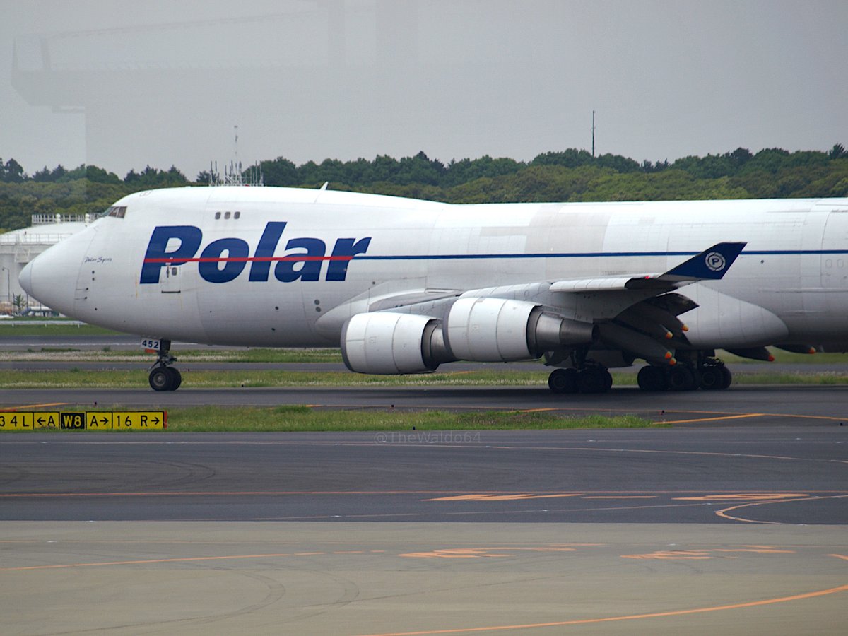 TheWaldo64's tweet photo. > #PolarAirCargo
> May 26th 2011
> Tokyo Narita Airport (#RJAA #NRT)
> #Boeing #B747-46NF (#B74F)
> N452PA https://t.co/sqkscB5Rcj