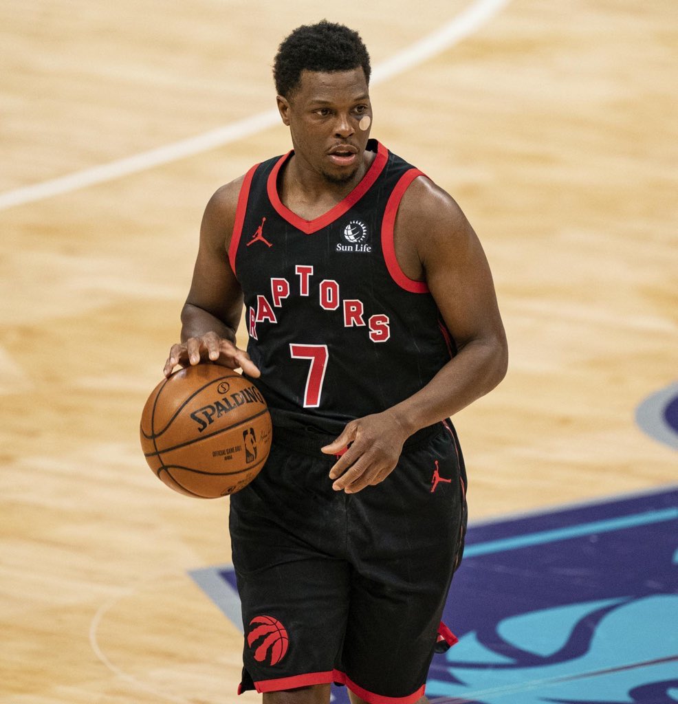 TheHoopCentral's tweet photo. The Raptors are telling teams that the Lakers and Sixers are in the lead for Kyle Lowry, with Philly in 1st place via @WindhorstESPN. 

“Kyle Lowry is preparing to be traded to the Sixers.” https://t.co/DDQniEg0QQ