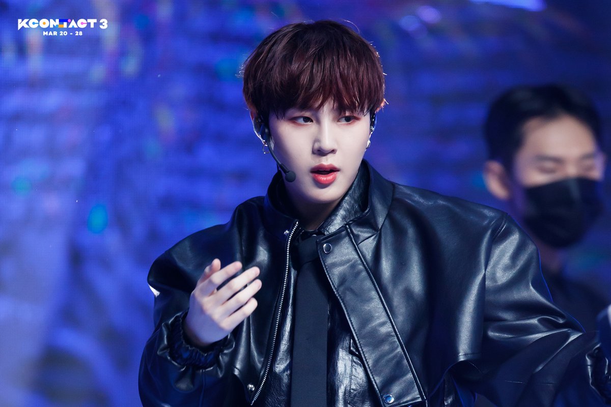 kconusa's tweet image. Thanks for watching KCON:TACT 3 DAY 6! 💖

Let's go on a world tour again tomorrow!

More photos will be released at a later date so stay tuned!

#KCON #KCONTACT3 #KCONACT3 #HASUNGWOON #iKON #JESSI