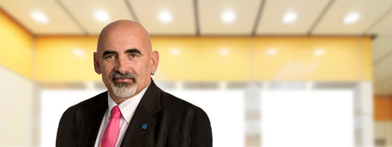 What You Teach Matters: "How we teach should be decided once we determine what to teach" Global assessment expert <a href="/dylanwiliam/">Dylan Wiliam</a> cuts to the heart of the matter at #WorldEdSummit What a riveting and powerful presenter! <a href="/AERA_EdResearch/">AERA</a>  <a href="/tombennett71/">Tom Bennett OBE</a> #AERA #CSSE #cdned #edresearch