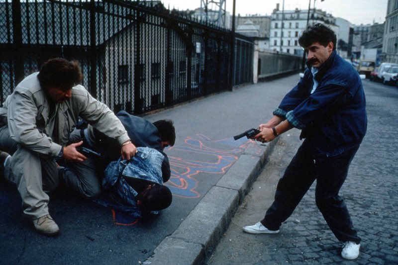 bkemmet's tweet photo. Peut-être l’un des meilleurs films sur la police
#bertrandtavernier #l627 https://t.co/U0twhWqunS