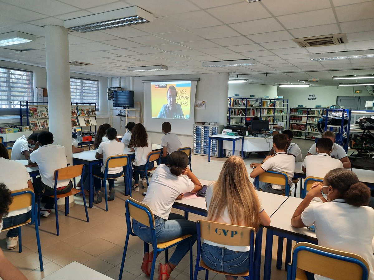 CPlacoly's tweet photo. Du 22 au 25 mars 2021 participation du collège Vincent PLACOLY à une action innovante proposée par l'ONISEP : "UN STAGE PAS COMME LES AUTRES" . Des "lives" avec des professionnels de grandes entreprises situées en Martinique, Guadeloupe et Guyane. https://t.co/jXf1Z6nokn