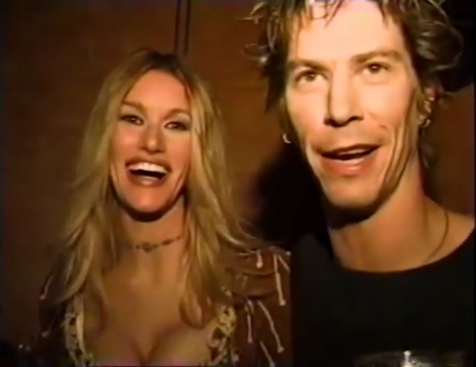 duffpunkk's tweet photo. ustedes pueden creer que esa susan estuvo con ese duff lpmmmm la definición de bisexualidad https://t.co/fN6oIF0zqq