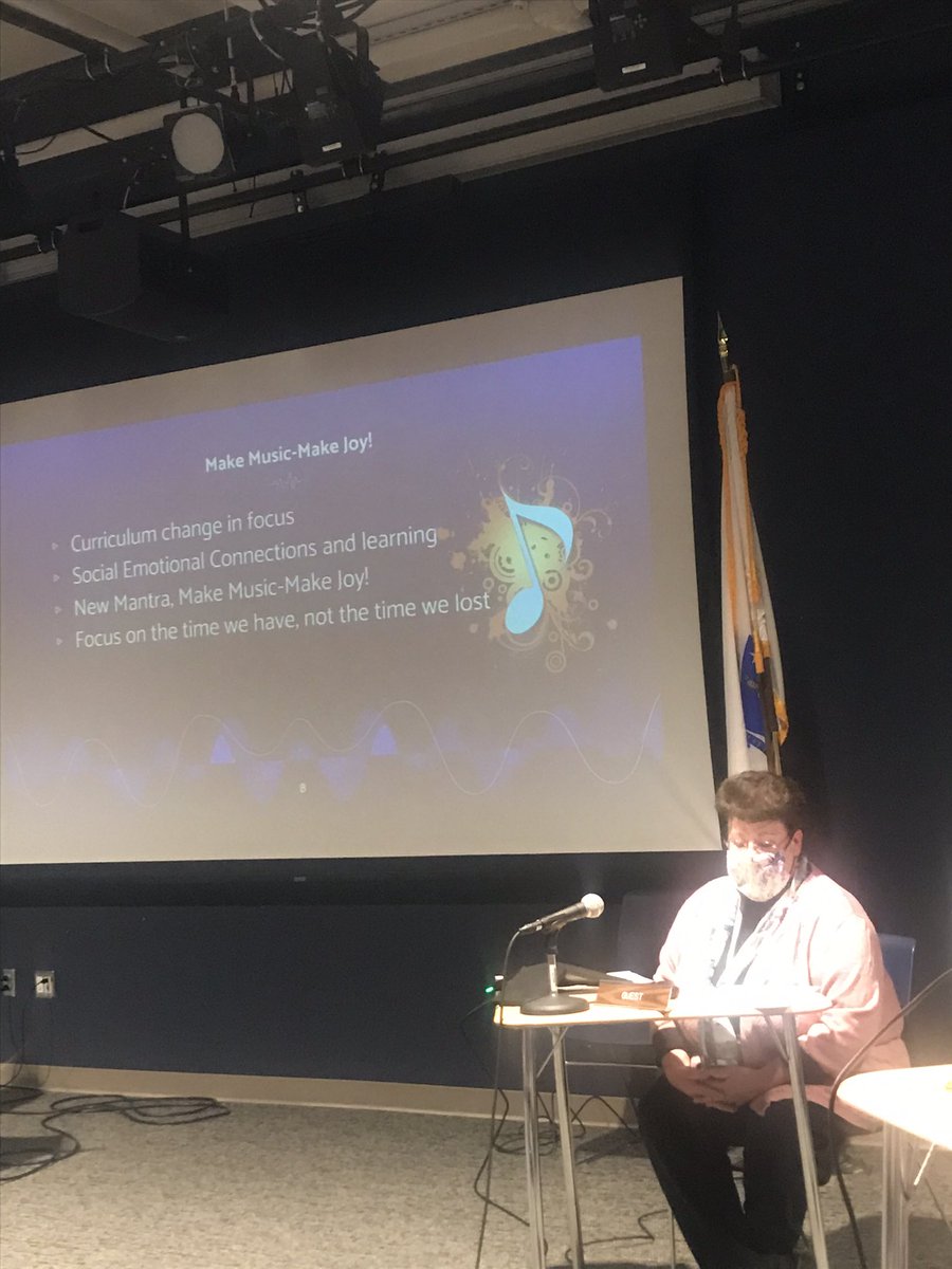 SuperWPS's tweet photo. Many thanks to WPS Fine &amp; Performing Arts Liaison Anita DiLullo for joining the School Committee meeting last night. It was wonderful  to learn about the many amazing things our educators have been doing to still allow our kids to take ‘center stage’ during these times. https://t.co/wvQQ6O8pB0