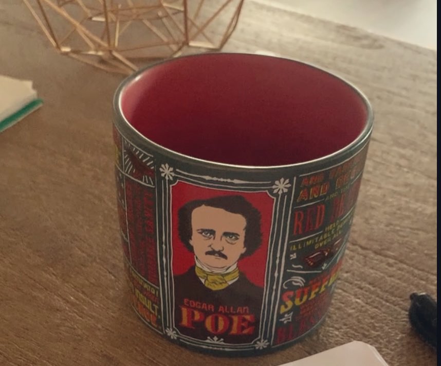 titaniumscrub's tweet photo. I need more coffee y más #Poderose 🪄❤️ Morning morning poderoxes ⚡️🕶 https://t.co/oyZgqvllaW