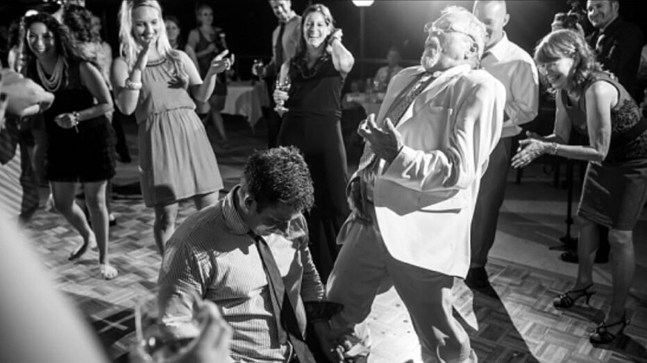FLEDJcom's tweet photo. ...that time “The Colonel” broke it down with an epic air guitar solo to AC/DC-You Shook Me All Night Long? Yes. More of that please. 😬🙏🤘🎸🎵 #fledj #flx #qka #flxwedding #flxweddings #glenora #wedding #weddings #weddingdj #airguitar #thecolonel #acdc⚡️ https://t.co/sKX3yKlFYB