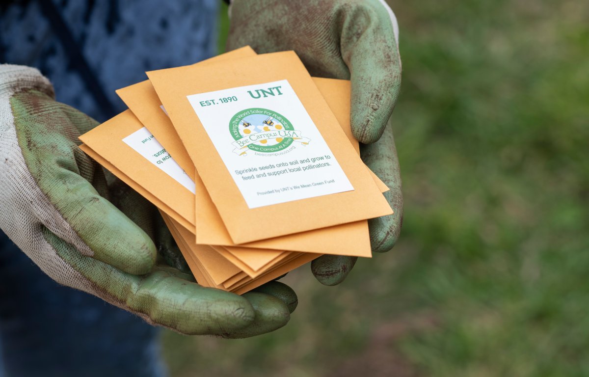UNTsocial's tweet photo. The @UNTWMGF is in a race to zero waste, engaging #UNT in sustainable practices that make recycling and waste reduction accessible and meaningful – just one way we stay #UNTgreen! More: https://t.co/V8NuByJo5E https://t.co/amTUfaDqbf