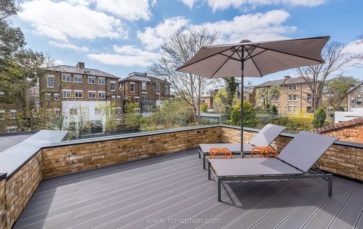 1stOptionBooker's tweet image. Check out Carlo, this week's Hot Property. A gorgeous residential shoot location, full of character and charm. Hit the link to check out the rest of this fabulous property - 1st-option.com/locations/carlo
#1stoption #locationagency #shootlocation #filminglocation #interiordesign