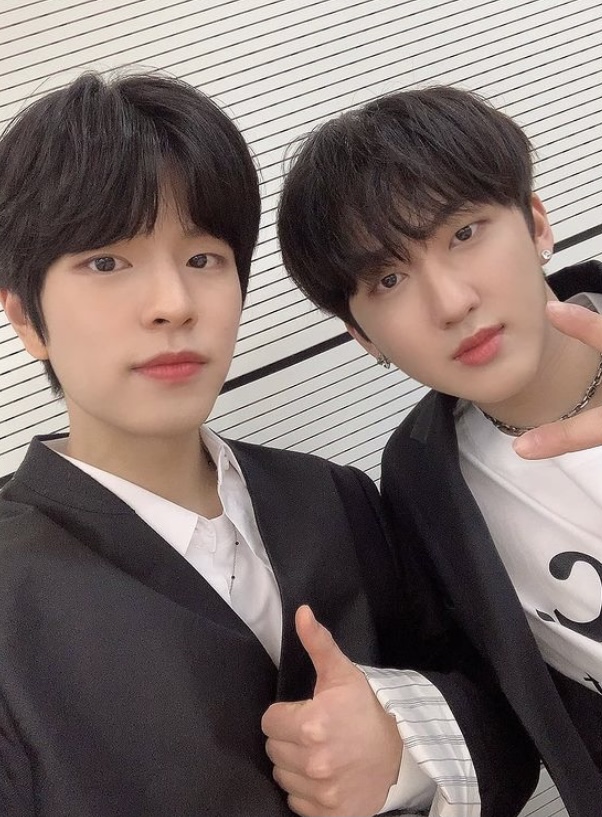 hourlychangbin's tweet photo. pretty, handsome &amp; smiley seungbin🙊🥺
#Changbin @Stray_Kids #StrayKids #스트레이키즈 https://t.co/nMNUiIkQjz