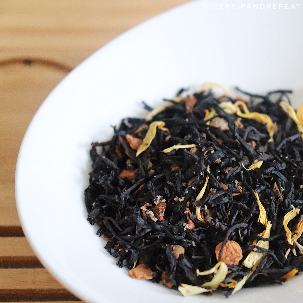 steepsiprepeat's tweet photo. Three words: Cinnamon. French. Toast. This breakfast inspired black tea from @TheNecessiTeas is the latest review on my blog! You can find my full review linked below!

https://t.co/lugpXfdW5x https://t.co/zFhjoDdziU