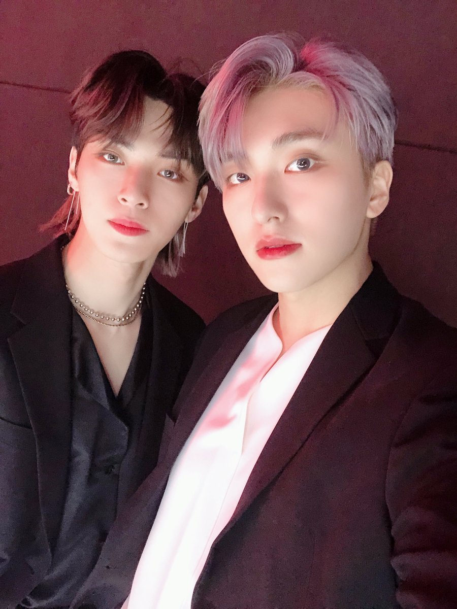 OmegaX_members's tweet image. [#OX]

한겸&amp;amp;세빈 cross

#OMEGA_X #오메가엑스