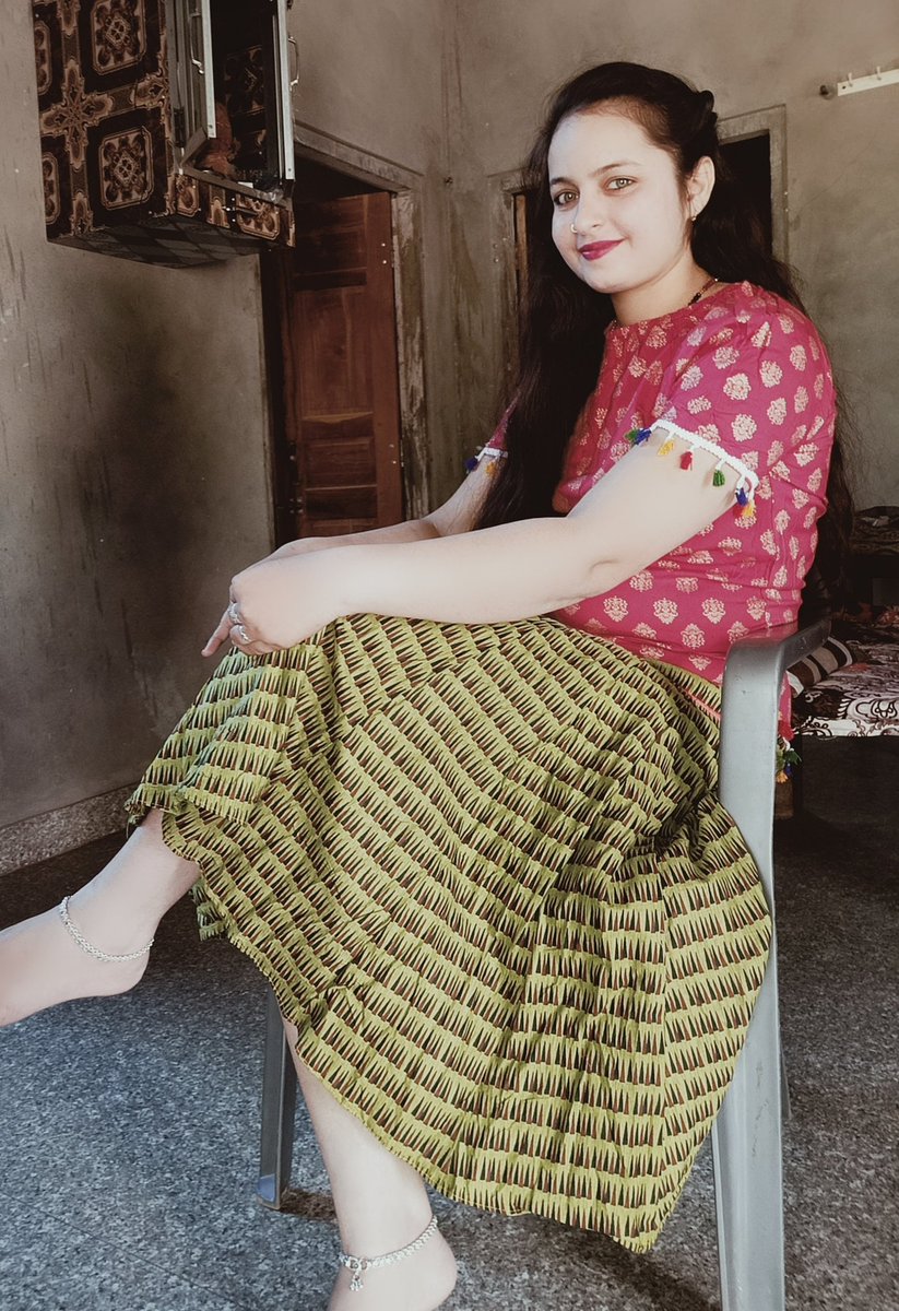 Suman_cm_jat's tweet photo. बड़ी चालाक होती हैं......जिंदगी हमारी,
रोज नया कल देकर,उम्र छीनती रहती हैं....
😍😍😍🙏🙏🙏 https://t.co/0WaX2tQBrv