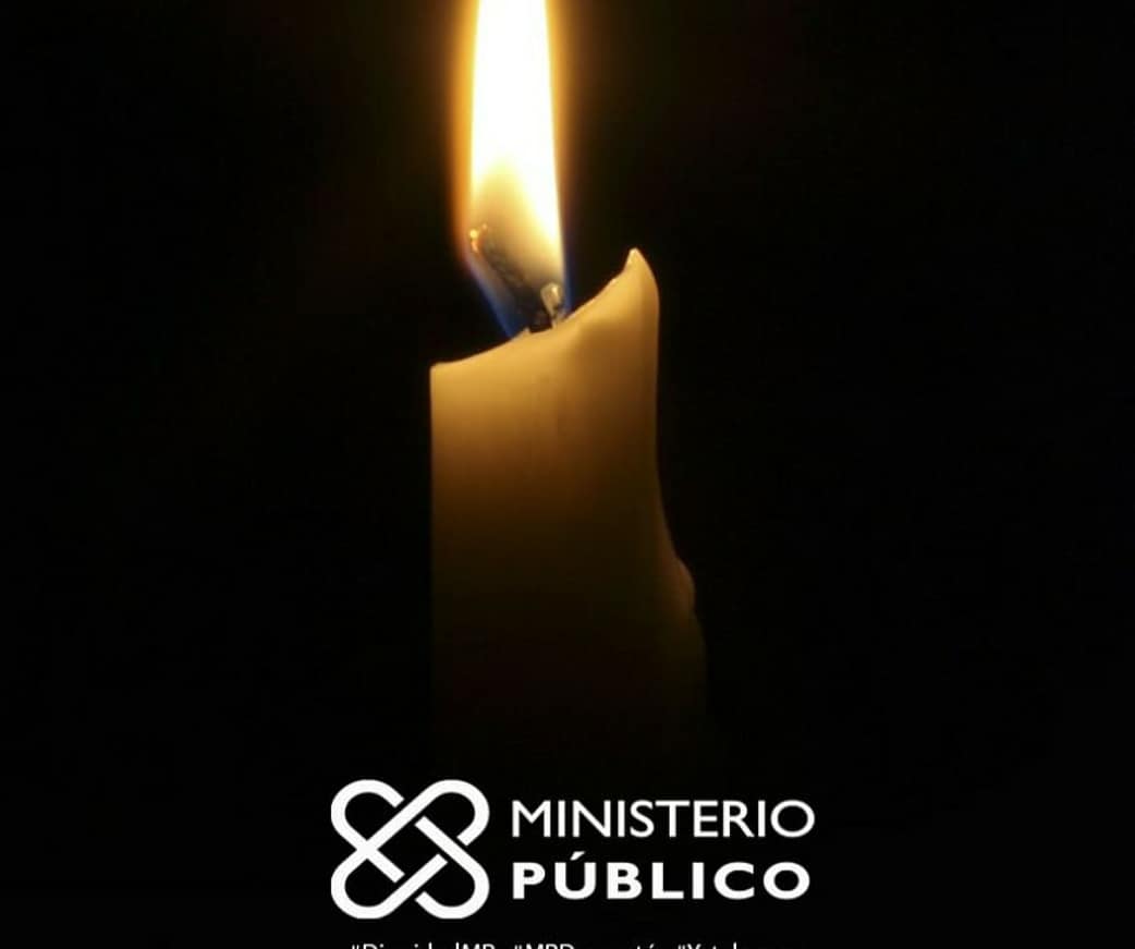 stalinpolanco's tweet photo. Los ministerios públicos y personal administrativo que nunca recibimos  un tiket de combustible, de comida y nos mantuvimos firmes un año de una pandemia Histórica exponiendo nuestras familias, un aplauso para nuestros fiscales y personal administrativo que cumplió #dignidadMP https://t.co/axtcCbBLG1