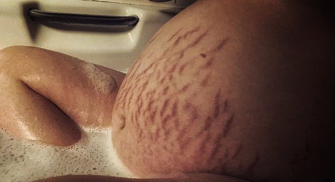 My baby girl wants to say hello 😘👶🤰  #baby #pregnant #pregnantcontent #pregnantwomen #babygirl #pregnancy<a href="/tag/baby"class="tags">#baby</a><a href="/tag/pregnant"class="tags">#pregnant</a><a href="/tag/babygirl"class="tags"><span>#babygirl</span></a><a href="/tag/pregnancy"class="tags"><span>#pregnancy</span></a><a href="/tag/pregnantwomen"class="tags"><span>#pregnantwomen</span></a><a href="/tag/pregnancykink"class="tags"><span>#pregnancykink</span></a>