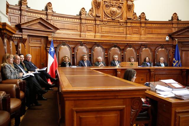 VicntBarrientos's tweet photo. Corte Suprema se pronunció sobre el delito del art 318: Transitar por la noche sin salvoconducto no es delito por lo tanto no amerita detención, más bien es una falta administrativa sancionada con multa. Roll 125436 - 2020 CS. https://t.co/hHndNstMSx